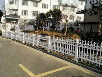 防护栏杆.jpg